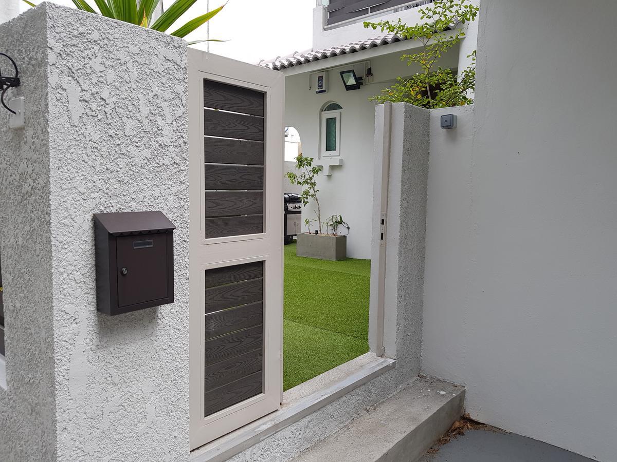 Villa Bienvenue Beachfront House Flic-en-Flacq Exterior foto